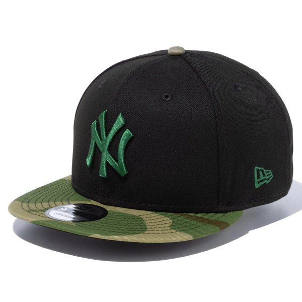 画像1: NEWERA（ニューエラ）“9FIFTY ニューヨーク・ヤンキース ブラック × ホリーリーフ ウッドランドカモバイザー” (1)